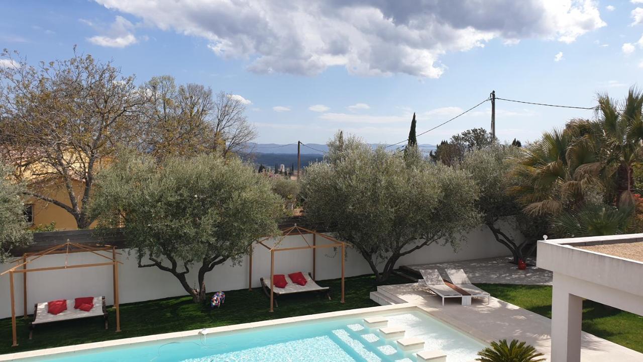 Var Zenitude Lorgues Exterior photo
